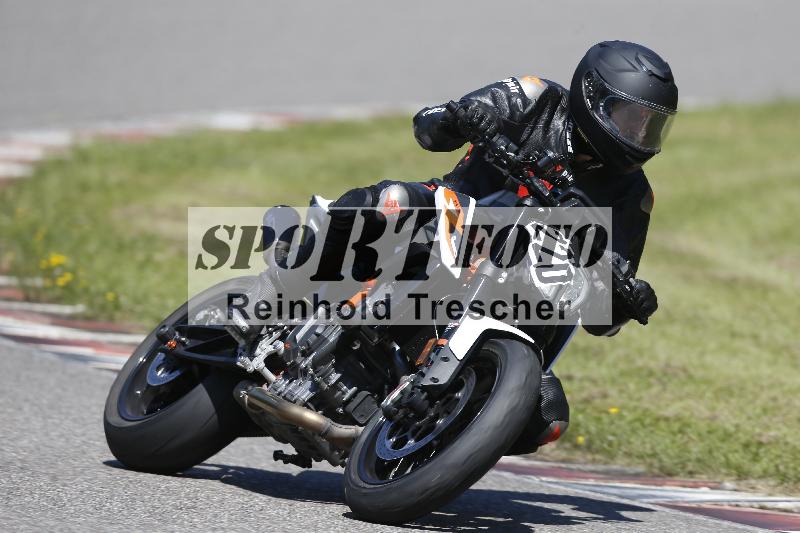 /Archiv-2024/56 10.08.2024 Plüss Moto Sport ADR/Freies Fahren/220